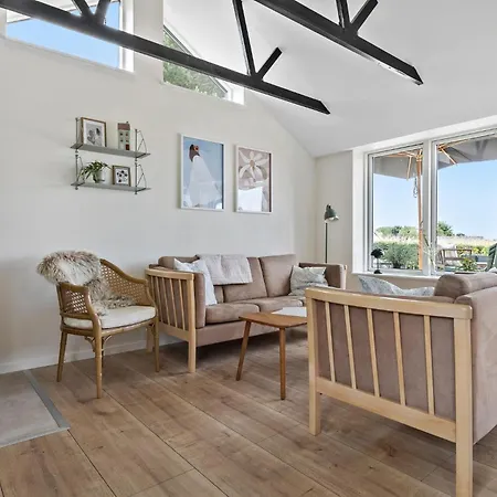 Stunning In With Kitchen Bogense